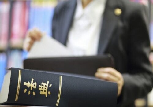 离婚案件中证人的条件